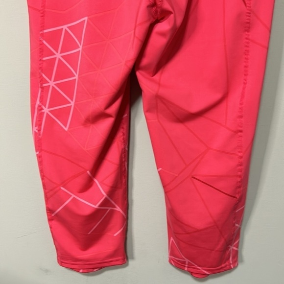 Oiselle KC Knicker Capri Legging Crop Pant punch koolhaus Pink Geometric Sz 10 - Picture 7 of 14